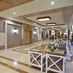 Quadas - Adult Only 4*