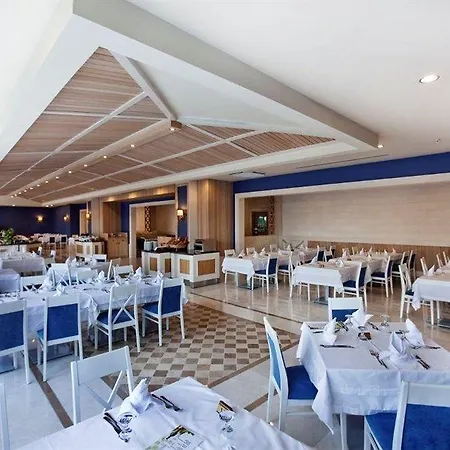 Quadas - Adult Only Otel 4*