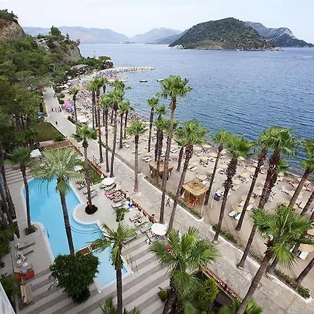 Quadas - Adult Only 4*