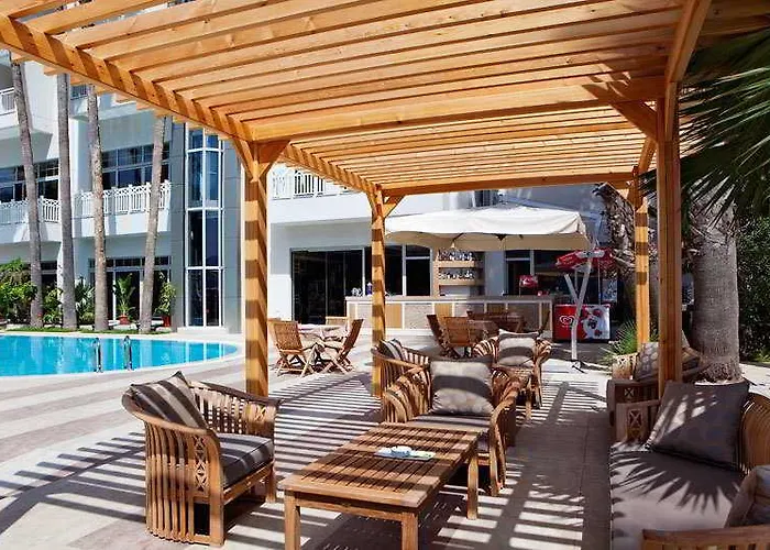 Hotell Quadas - Adult Only